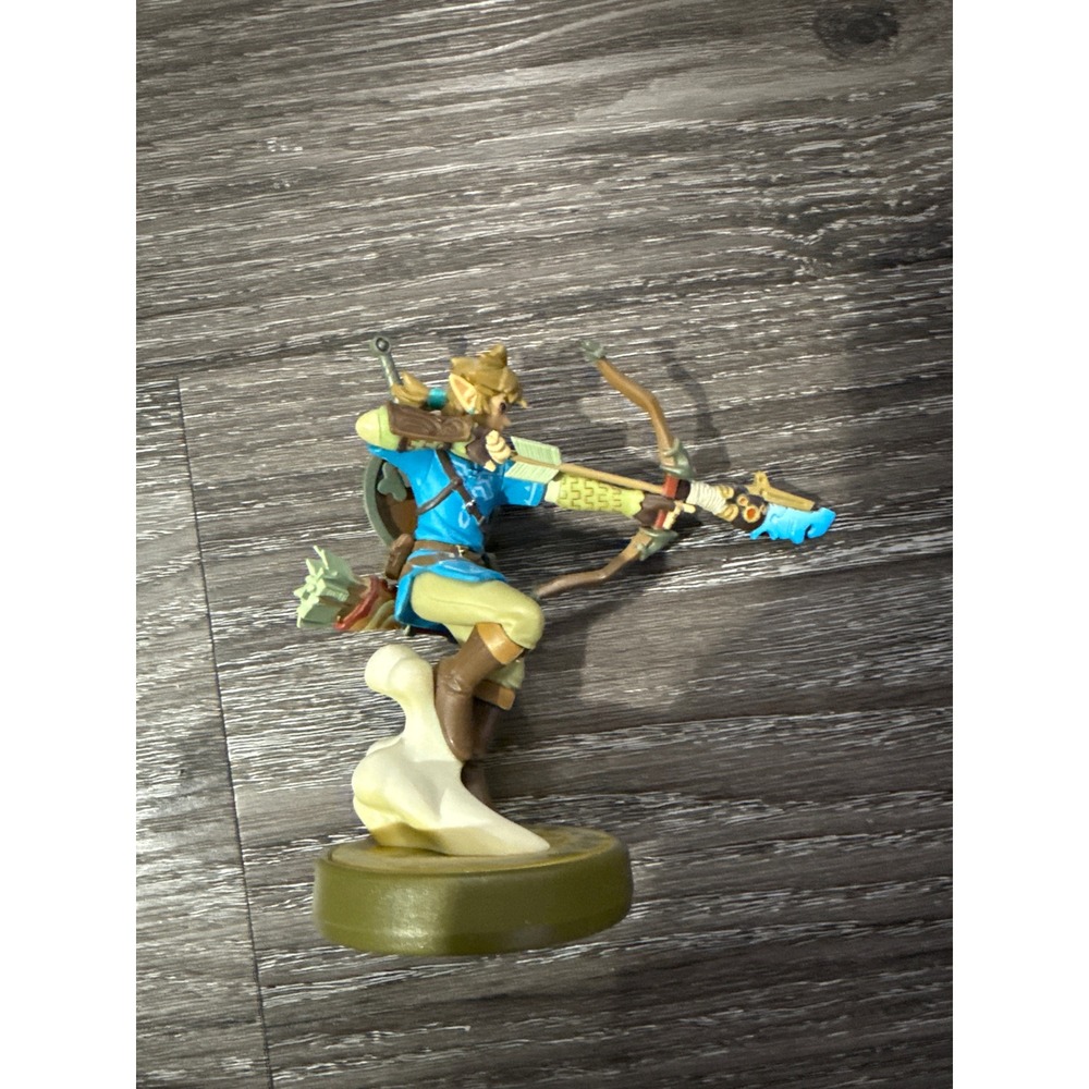 Nintendo Link Archer Amiibo Legend of Zelda Breath of the Wild‎ Series Figure